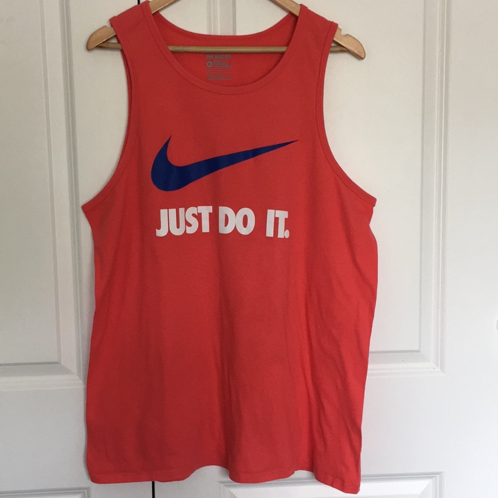 Nike Tank Top XL Coral